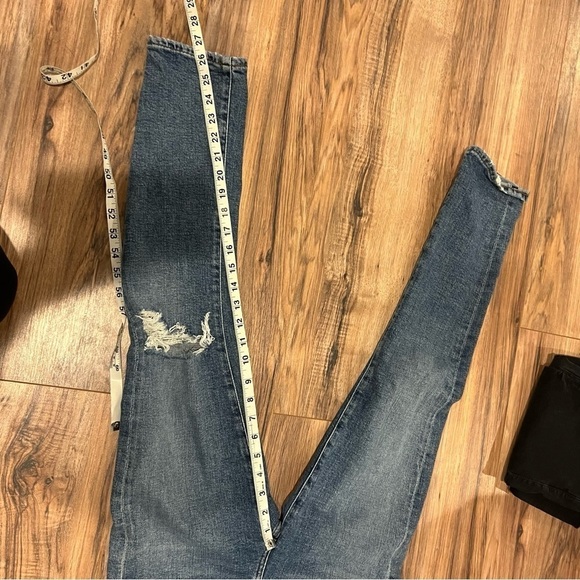 Agolde Toni Straight Jean Mid Rise Distressed Medium Wash Shoreline - Picture 9 of 12